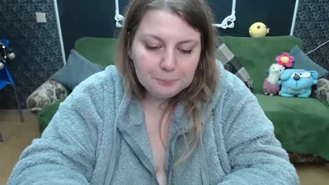 Snapshot of josiesun771 chatting on 02-15-25, 07:38 josiesun771 online show from 02-15-25, 07:38