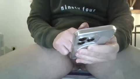 Snapshot of josito294 chatting on 03-04-25, 05:34 josito294 online show from 03-04-25, 05:34