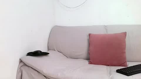 jostin_dark02 online show from 02-03-25, 12:57