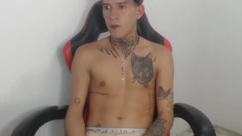 Snapshot of josue_linares chatting on 10-27-25, 07:01 josue_linares online show from 10-27-25, 07:01