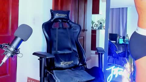 Snapshot of jotaceliz chatting on 11-27-25, 06:54 Jota online show from 11-27-25, 06:54