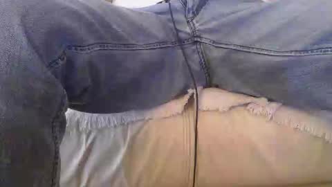 Snapshot of jovenduro84 chatting on 10-11-25, 01:53 jovenduro84 online show from 10-11-25, 01:53