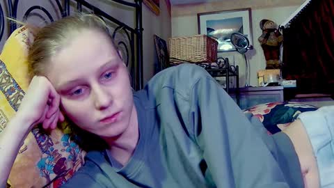 joy_keys online show from 01-25-25, 06:24