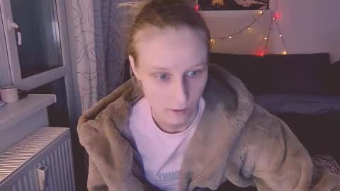 joy_keys online show from 02-18-25, 06:58