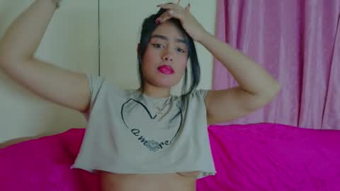    online show from 12-05-25, 06:11