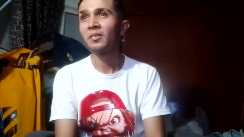 Snapshot of jperezoficcial chatting on 11-18-25, 05:34 J Prez Official online show from 11-18-25, 05:34