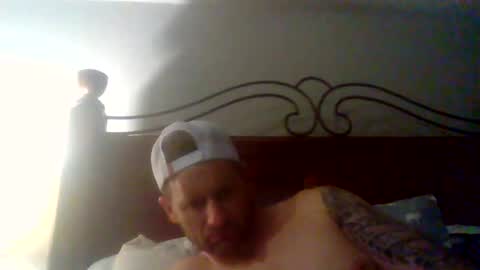 Snapshot of jplem chatting on 02-26-25, 06:37 KingDingaLing34 online show from 02-26-25, 06:37