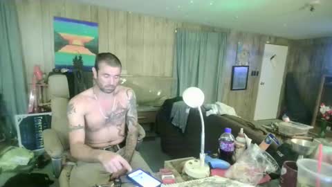 jrizzle1111 online show from 02-25-26, 07:18