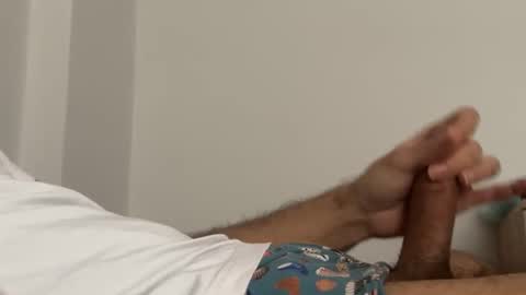 Snapshot of jrkoray chatting on 02-04-25, 11:27 Junior online show from 02-04-25, 11:27