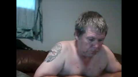 Snapshot of jrock9999 chatting on 11-02-25, 03:58 jrock9999 online show from 11-02-25, 03:58