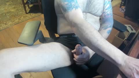 jsimon04 online show from 01-31-25, 03:11