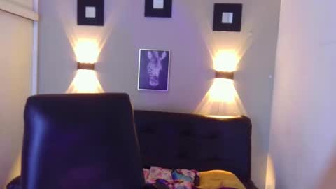 Snapshot of jsneiidy_ath chatting on 12-21-24, 11:22 Josneidy  Jos   online show from 12-21-24, 11:22