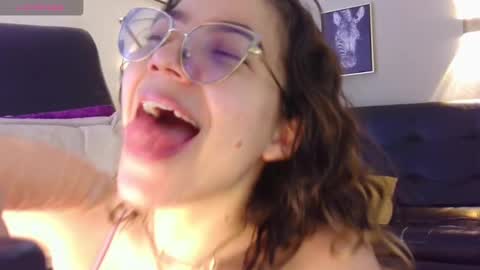 Snapshot of jsneiidy_ath chatting on 01-22-25, 09:24 Josneidy  Jos   online show from 01-22-25, 09:24