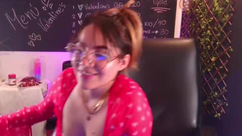 Snapshot of jsneiidy_ath chatting on 02-15-25, 10:44 Josneidy  Jos   online show from 02-15-25, 10:44