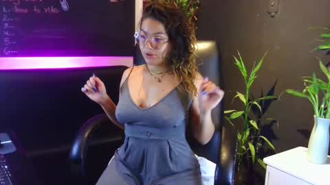 Snapshot of jsneiidy_ath chatting on 03-02-25, 04:39 Josneidy  Jos   online show from 03-02-25, 04:39