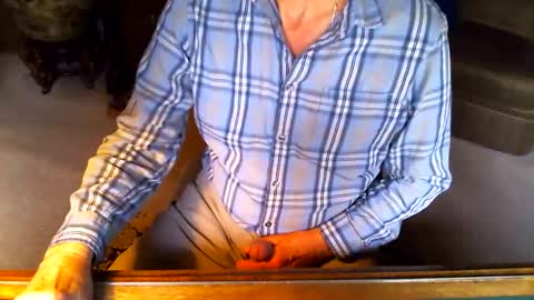 jt335577 online show from 11-17-25, 08:14