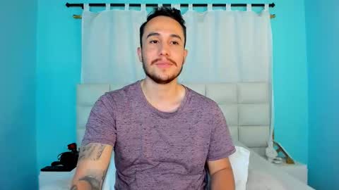 Juan online show from 12-05-25, 01:58