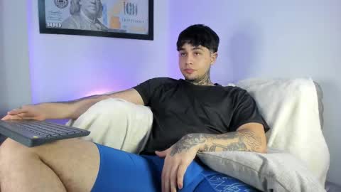 Snapshot of juan_alvarez18 chatting on 09-21-25, 03:30 juan_alvarez18 online show from 09-21-25, 03:30