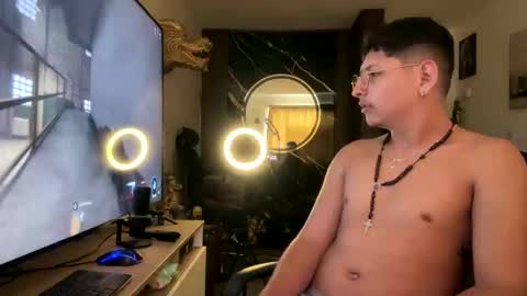 Snapshot of juan_belmont chatting on 11-20-25, 05:23 Juan Belmont online show from 11-20-25, 05:23