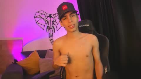 Juan Posada online show from 02-03-26, 03:50