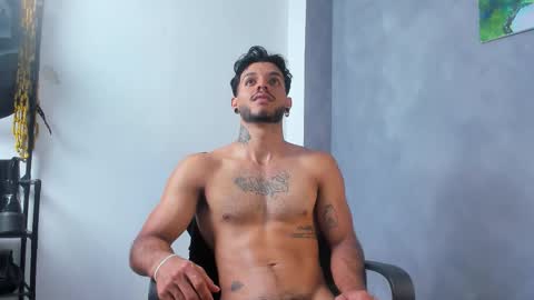 Juan Esteban online show from 02-06-26, 07:06