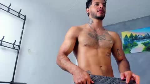 Juan Esteban online show from 03-01-26, 12:45