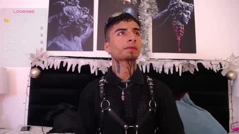 juancamilo66_ online show from 12-30-24, 12:22