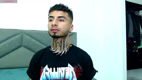 juancamilo66_ online show from 03-02-25, 03:45