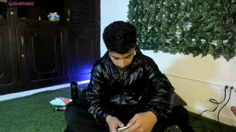 juancamilo66_ online show from 04-08-26, 03:39