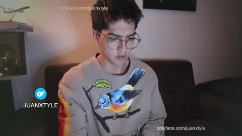 . online show from 11-10-25, 05:34