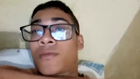 Snapshot of juancito252074 chatting on 11-16-25, 03:56 juancito252074 online show from 11-16-25, 03:56