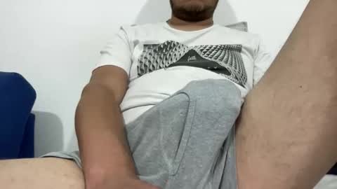 Snapshot of juandavergax42 chatting on 02-01-26, 04:44 juandavergax42 online show from 02-01-26, 04:44