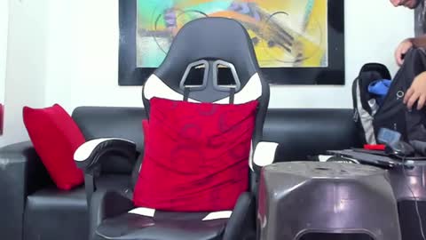 Snapshot of juandiegokingx chatting on 01-29-25, 02:32 Juan Diego Uribe online show from 01-29-25, 02:32