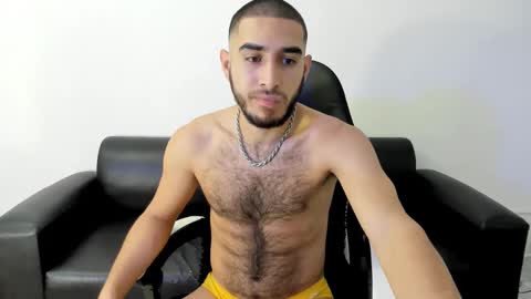 Snapshot of juandiegokingx chatting on 03-11-25, 12:06 Juan Diego Uribe online show from 03-11-25, 12:06