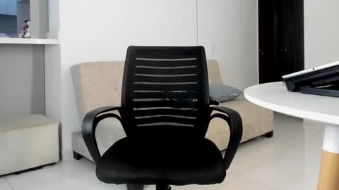 Snapshot of juandiegokingx chatting on 10-23-25, 11:24 Juan Diego Uribe online show from 10-23-25, 11:24