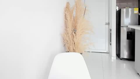 Snapshot of juandiegokingx chatting on 11-16-25, 04:01 Juan Diego Uribe online show from 11-16-25, 04:01