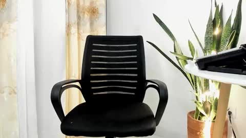 Snapshot of juandiegokingx chatting on 11-27-25, 02:24 Juan Diego Uribe online show from 11-27-25, 02:24