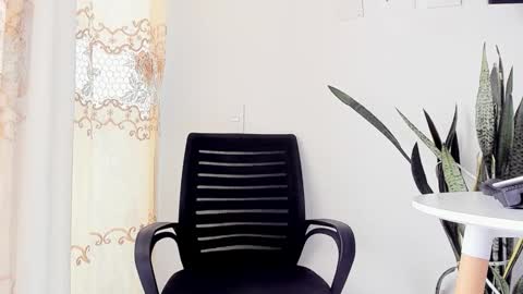 Snapshot of juandiegokingx chatting on 12-03-25, 07:01 Juan Diego Uribe online show from 12-03-25, 07:01