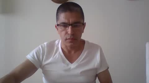 juanearth1 online show from 01-09-26, 05:26