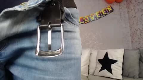 Juan k online show from 10-10-25, 02:16