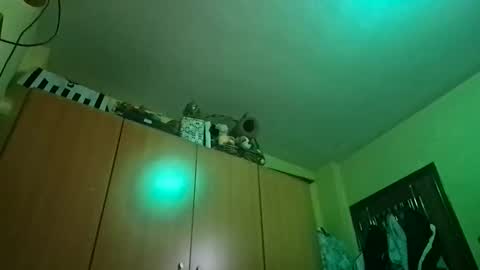 juanka85564456 online show from 09-25-25, 10:57