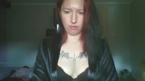Snapshot of judylovelymilf chatting on 09-17-25, 07:10 Judy online show from 09-17-25, 07:10