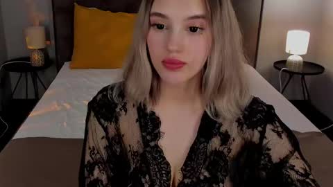 Angelica online show from 02-05-25, 08:11