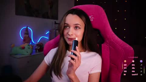 Angelina online show from 02-18-25, 08:03