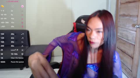 Snapshot of juicy_cumellah chatting on 01-30-25, 06:54 Ellah online show from 01-30-25, 06:54