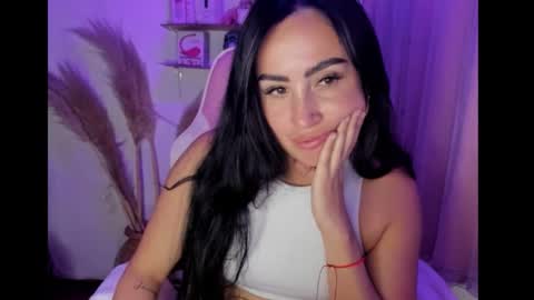 Snapshot of juicy_peach_ass chatting on 12-03-25, 11:14 valeska online show from 12-03-25, 11:14