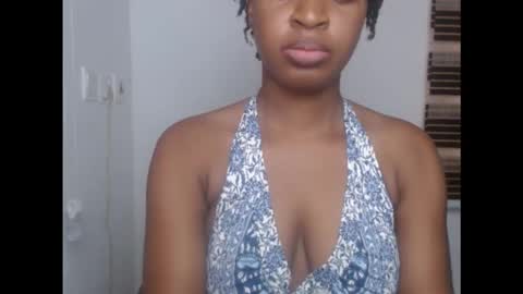 juicykinkx online show from 10-19-25, 03:45