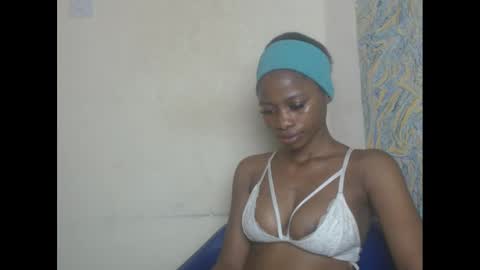 juicypiexx online show from 02-11-25, 07:27