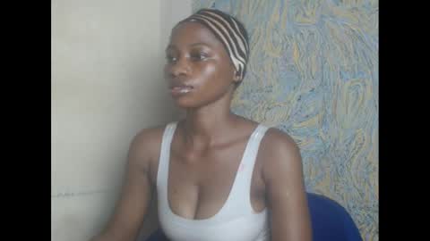 juicypiexx online show from 03-05-25, 04:24