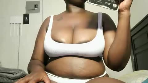 Snapshot of juicyslurrt chatting on 12-03-25, 10:52 juicyslurrt online show from 12-03-25, 10:52